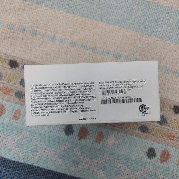 ⚗️Apple AirPods Pro Generation with MagSafe Wireless Charging Case - White - Picture 3 of 5